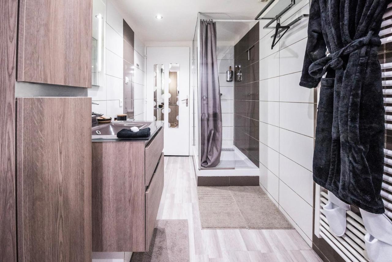 Love Suites & Spa "Le Loft" Avec Jacuzzi Privatif Medis Ngoại thất bức ảnh